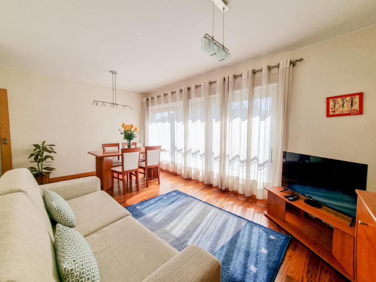Sweet Living Viana - City Centre Apartment With Garage فيانا دو كاستيلو المظهر الخارجي الصورة