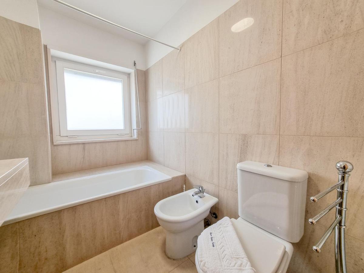 Sweet Living Viana - City Centre Apartment With Garage فيانا دو كاستيلو المظهر الخارجي الصورة